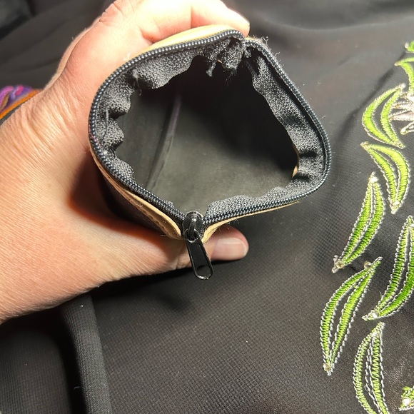 VTG Set of 2 Coin purses. Purple and Gold Elephant print, 90s festival print. - Picture 8 of 9